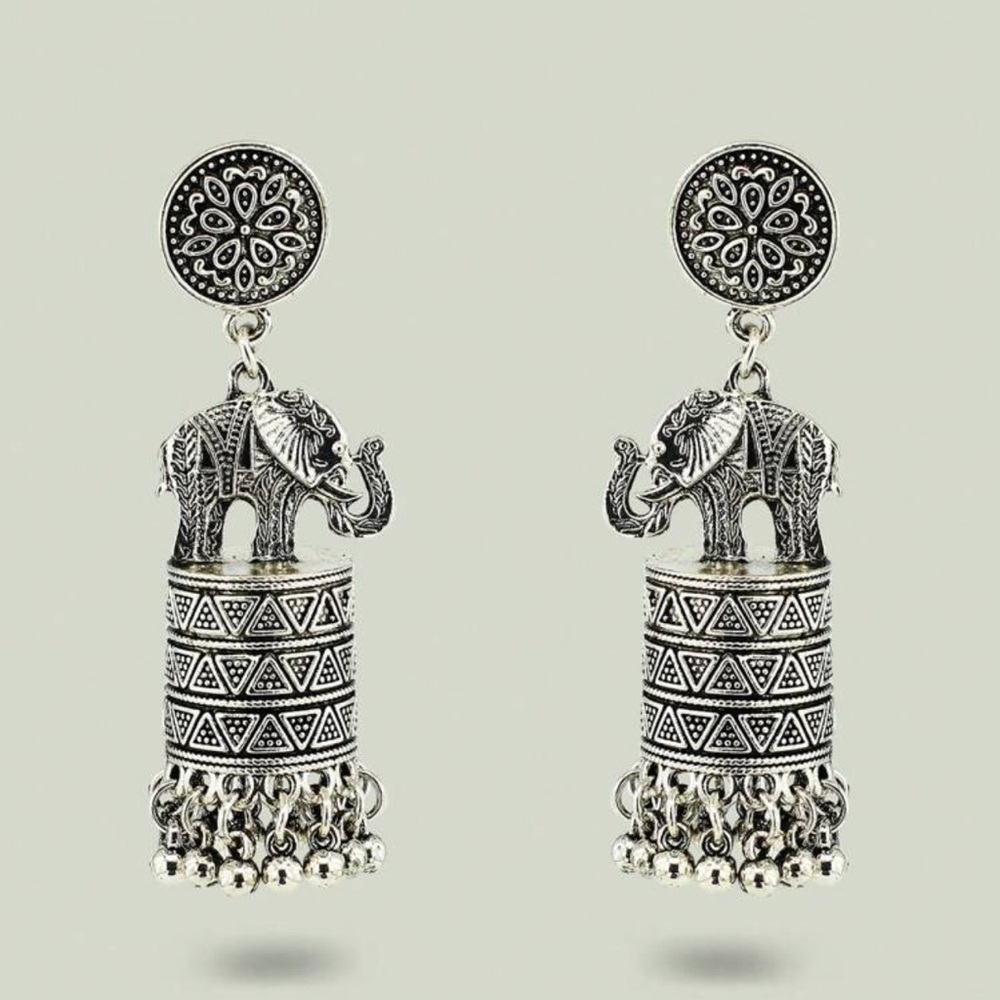 Retro Fashion  Ancient Silver Elephant Tassel Earring Accessories